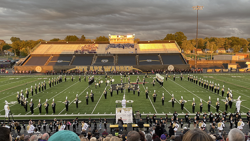 Mini Majorettes and Flagline Perform at Harding