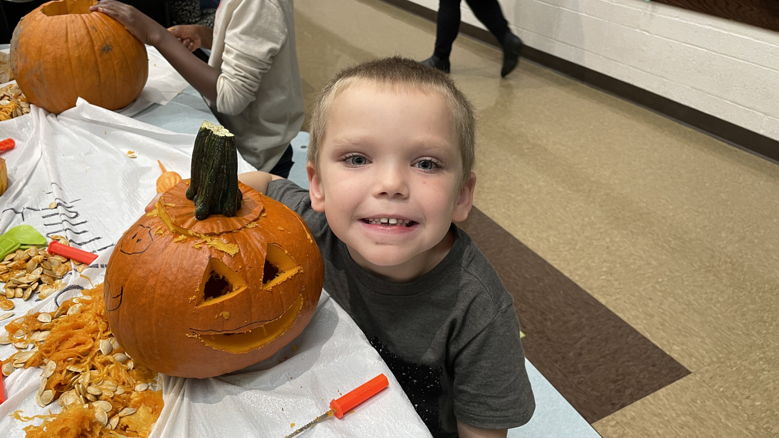 Carving Pumpkins with Kindergarten