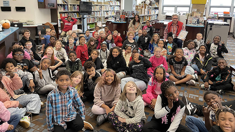 Board Member Reads to Third Graders