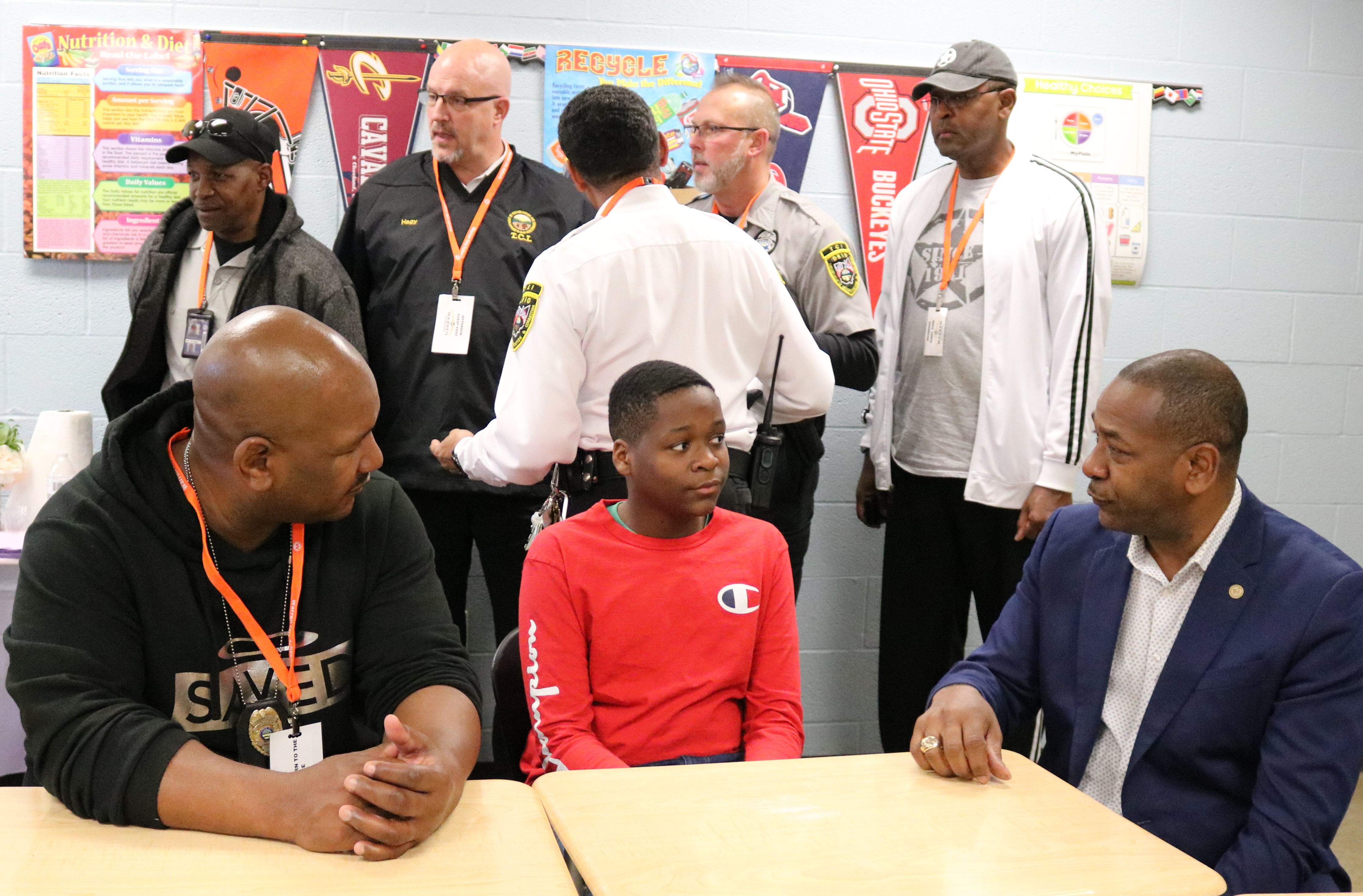 Men of Distinction mentor program kicks off 2019-2020 with Vince Peterson, left, Trumbull County Probation Officer, and Warren Mayor Doug Franklin.