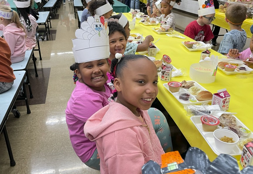 Students having lunch together.